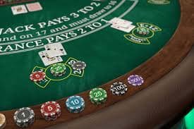 Inside bets on French roulette table